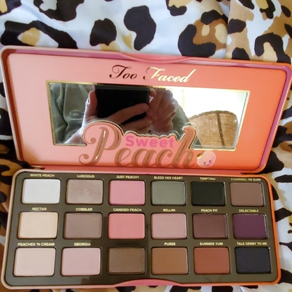 Too Faced Other - Too Faced Sweet Peach Eyeshadow Palette Too Faced Other - Too Faced Sweet Peach Eyeshadow Palette